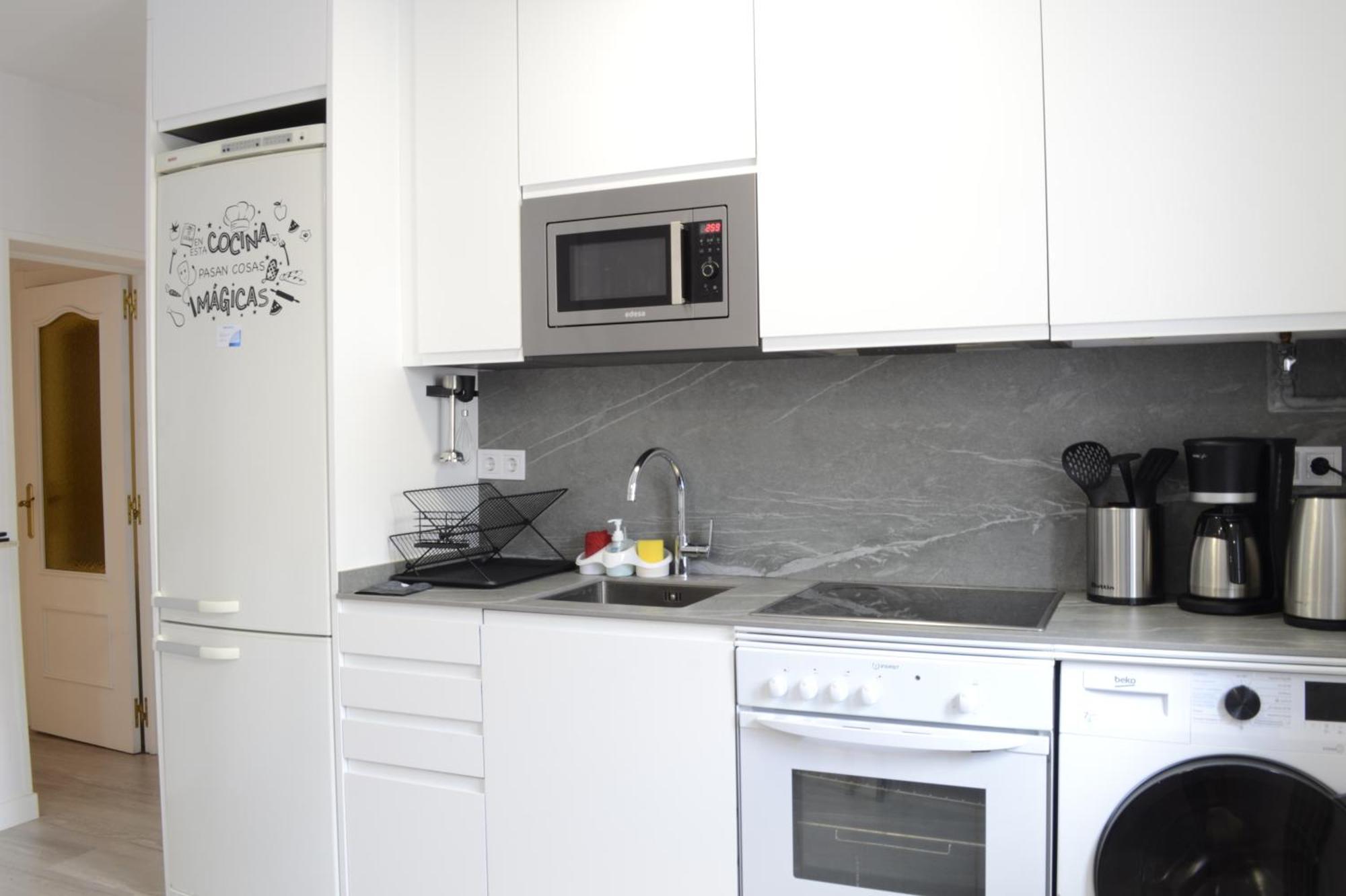 Bonito Apartamento Madrid Rio Bagian luar foto