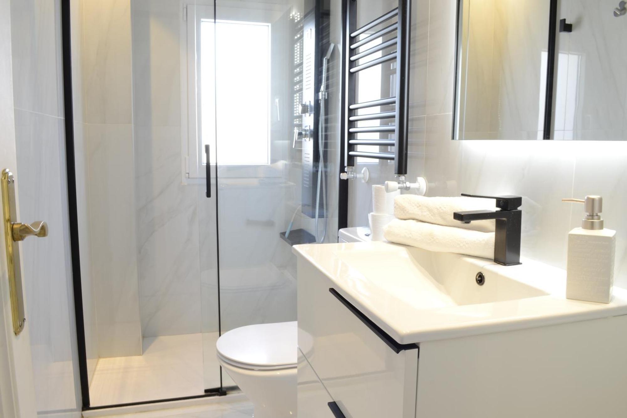 Bonito Apartamento Madrid Rio Bagian luar foto